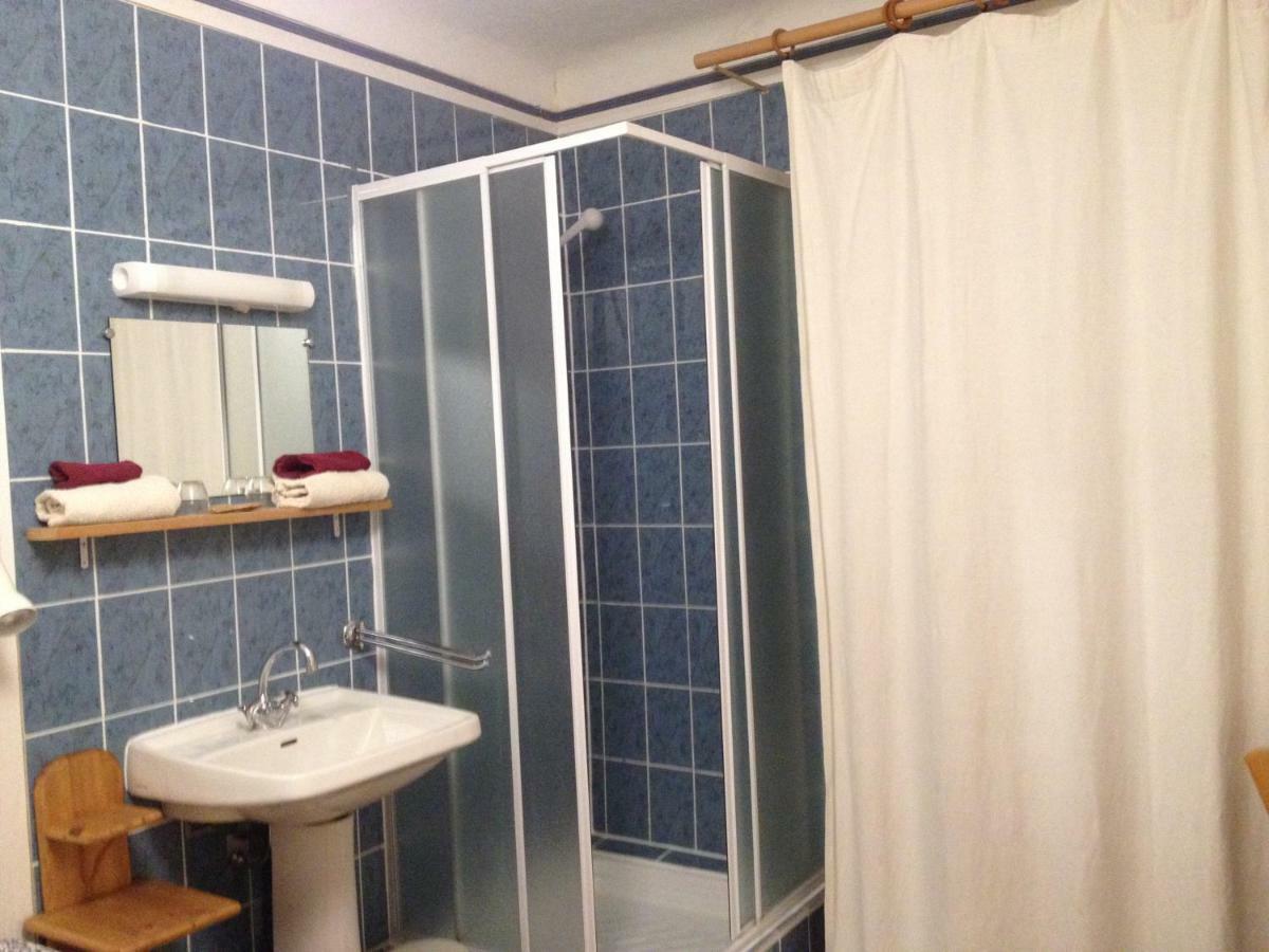 Auberge Du Prieure Saint-André-de-Rosans Zewnętrze zdjęcie